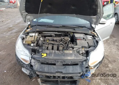 2013 Ford Focus Se z USA, uszkodzony, nr VIN 1FADP3F21DL261073